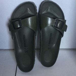 Unisex Birkenstock Sandals - New - Never Worn!